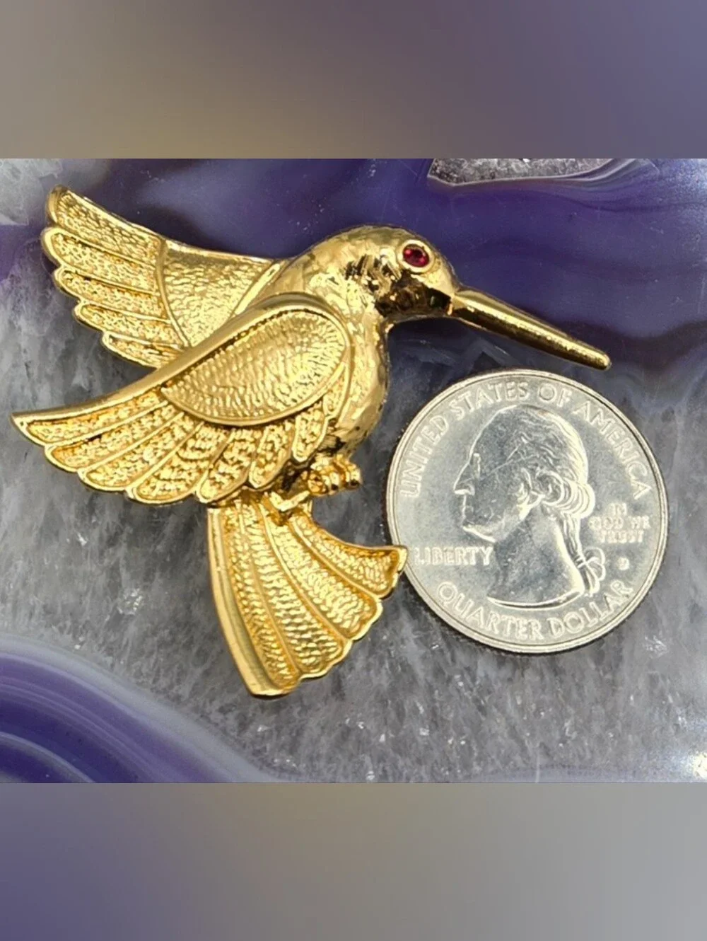 Avon Hummingbird Brooch w/ Red Crystal Eye Measures 2